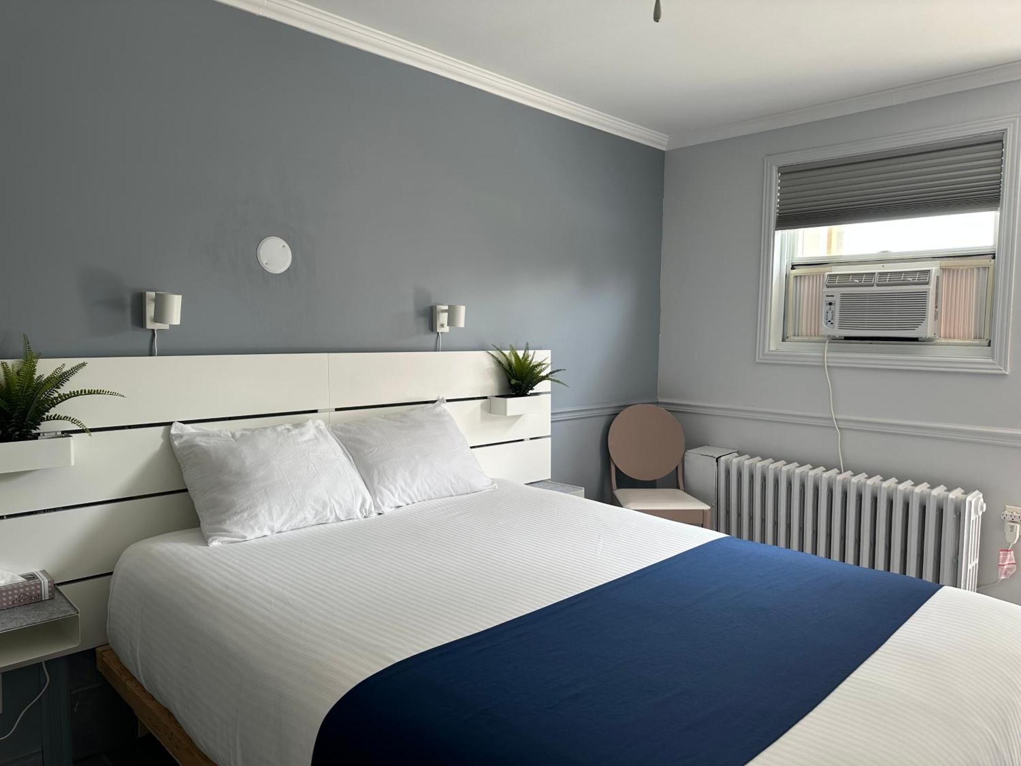 Motel Le Refuge Σέρμπρουκ Εξωτερικό φωτογραφία