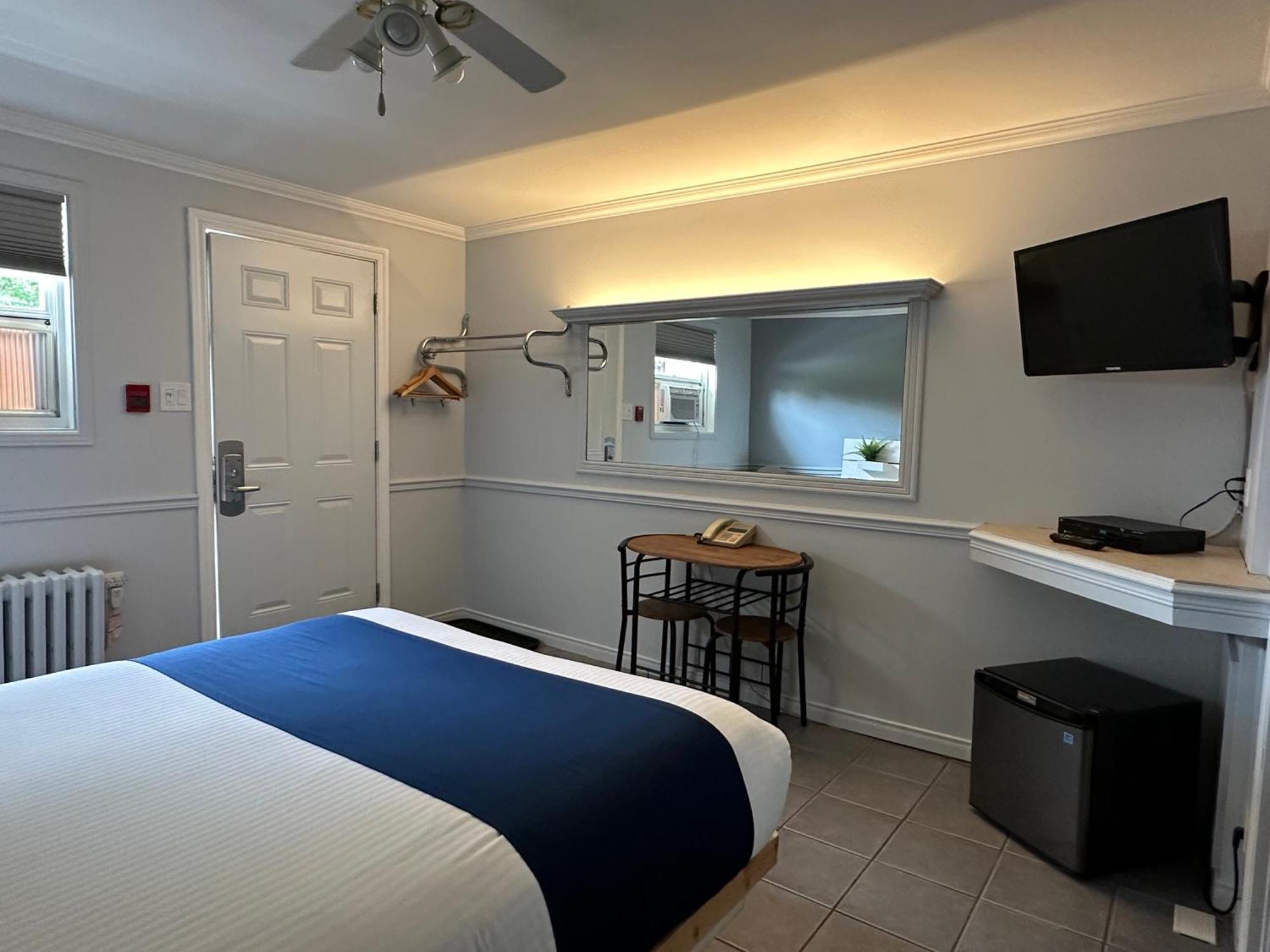 Motel Le Refuge Σέρμπρουκ Εξωτερικό φωτογραφία