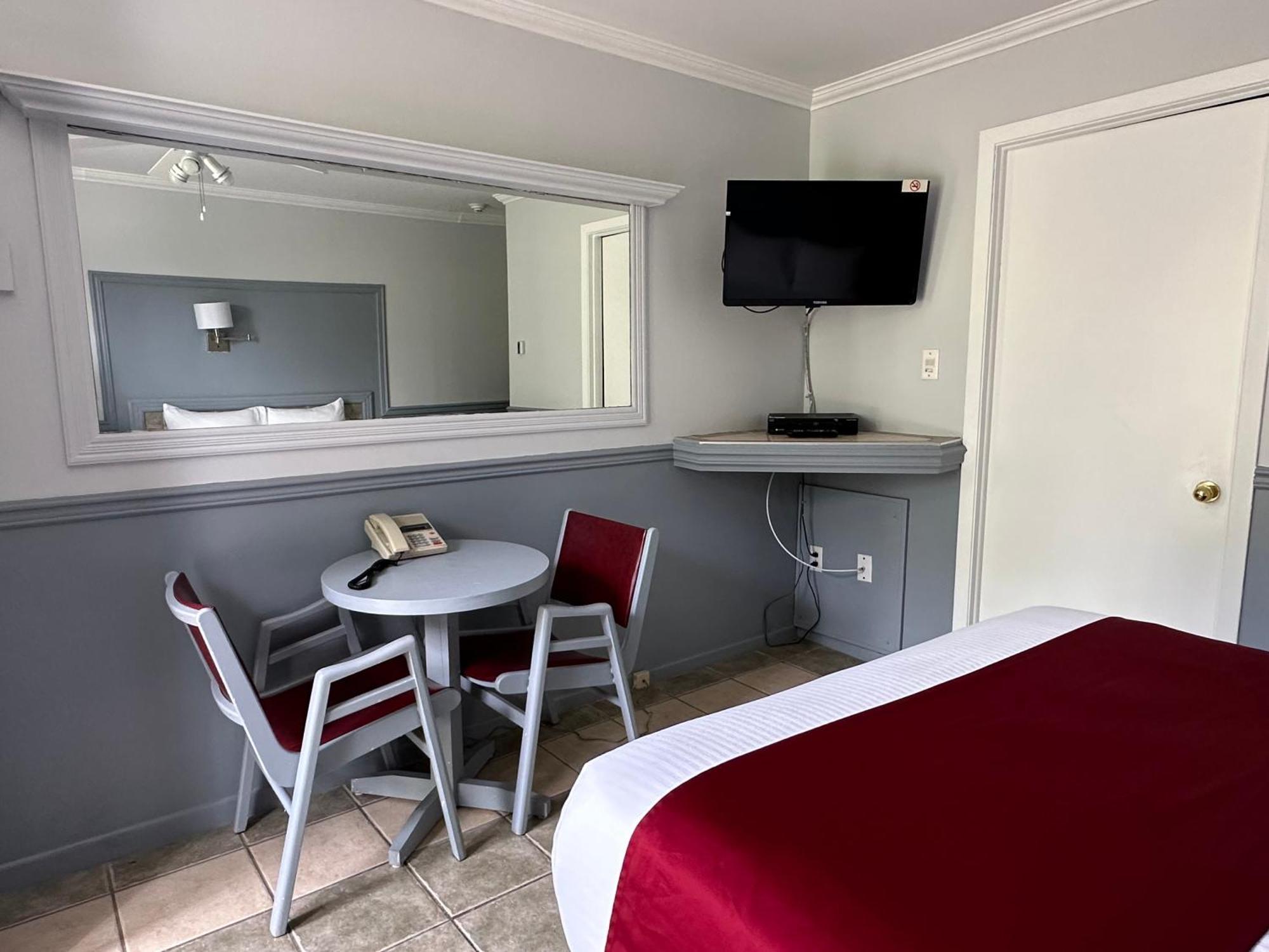 Motel Le Refuge Σέρμπρουκ Εξωτερικό φωτογραφία