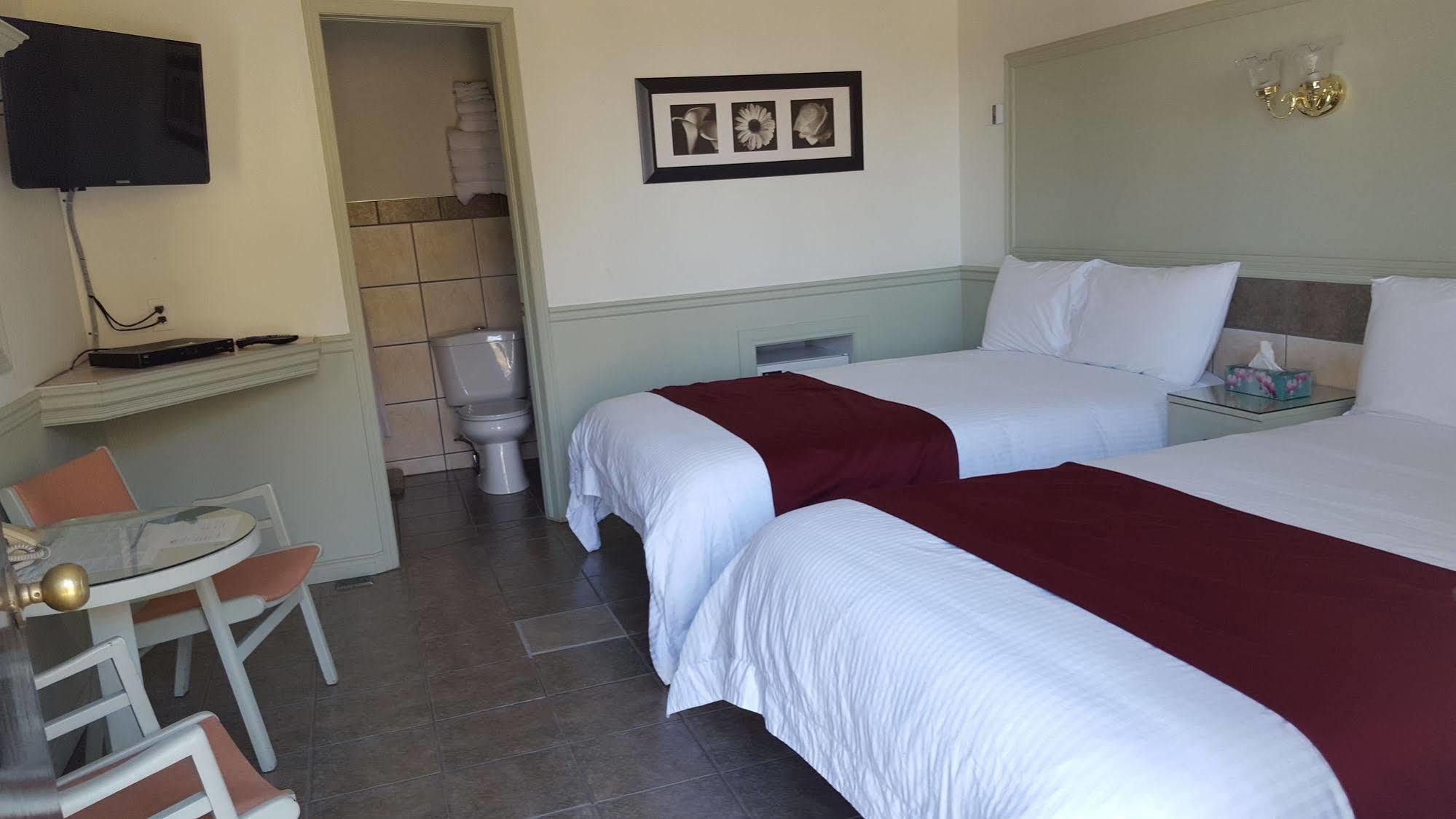 Motel Le Refuge Σέρμπρουκ Εξωτερικό φωτογραφία